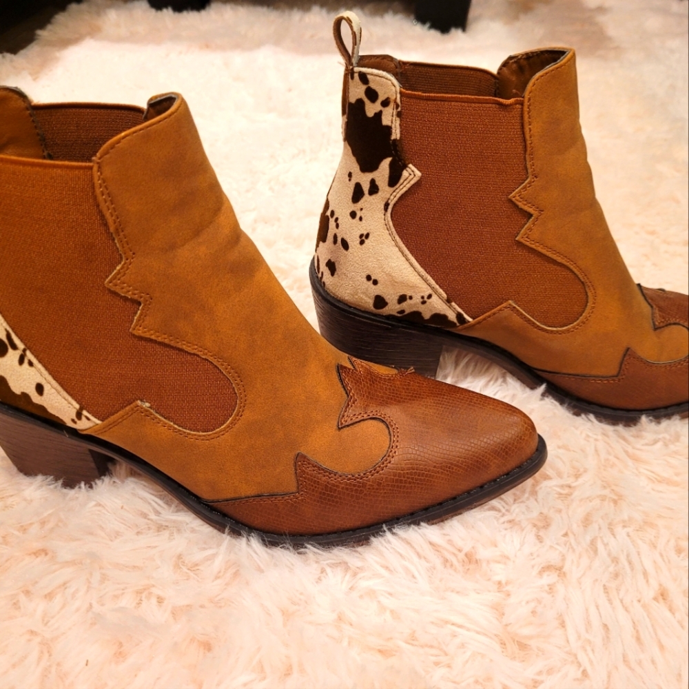 Pierre Dumas Booties